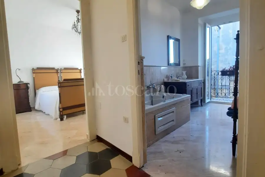Palazzo in vendita di 200 mq a €165.000 (rif. 5/2026)