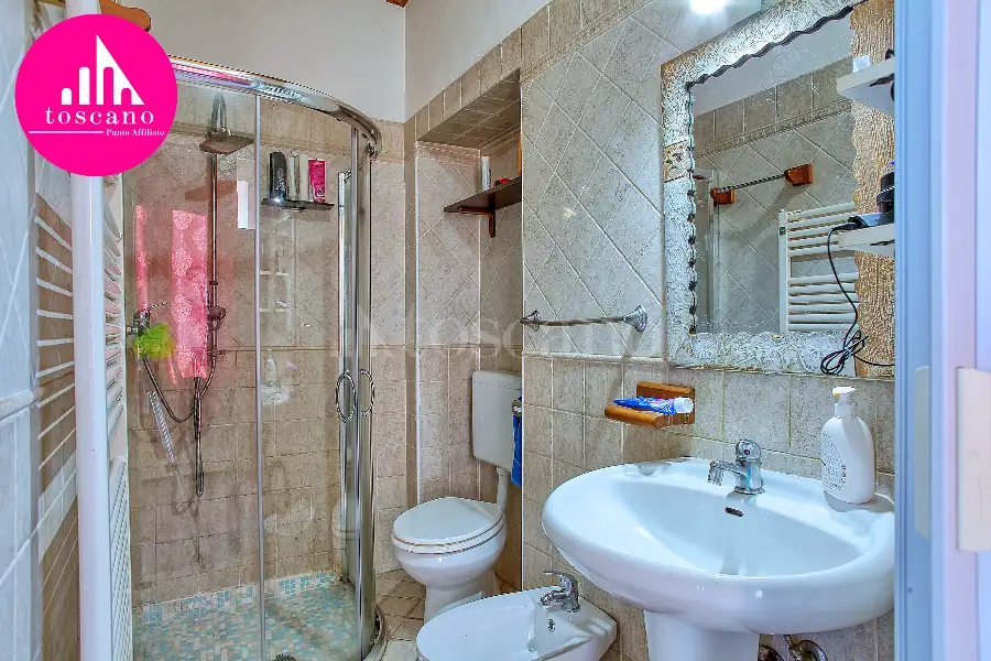 Casa Indipendente in vendita di 230 mq a €200.000 (rif. 141/2026)