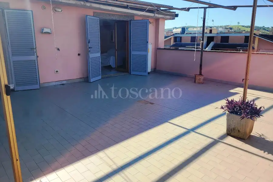 Attico in vendita di 80 mq a €229.000 (rif. 73/2025)