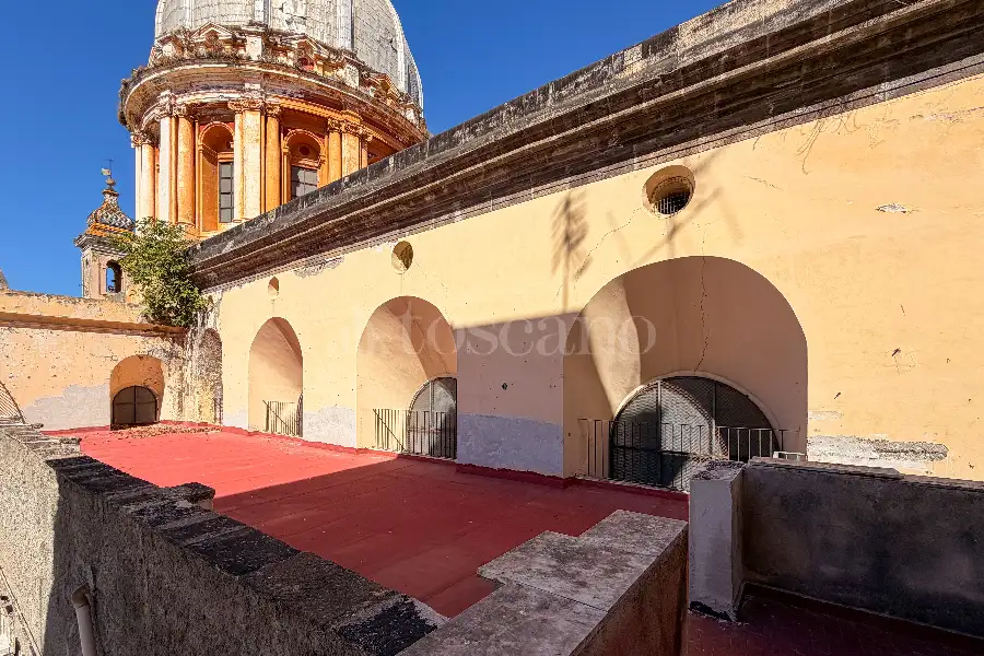 Casa in vendita di 260 mq a €870.000 (rif. 52/2026)