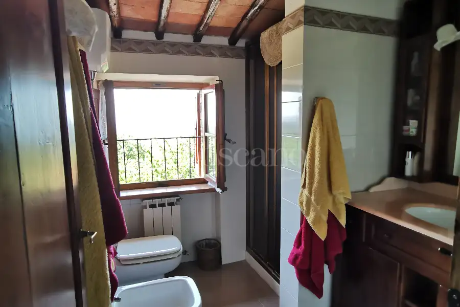 Casale in vendita di 300 mq a €570.000 (rif. 24/2022)