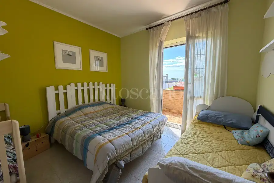 Villa Bifamiliare in vendita di 310 mq a €535.000 (rif. 28/2026)