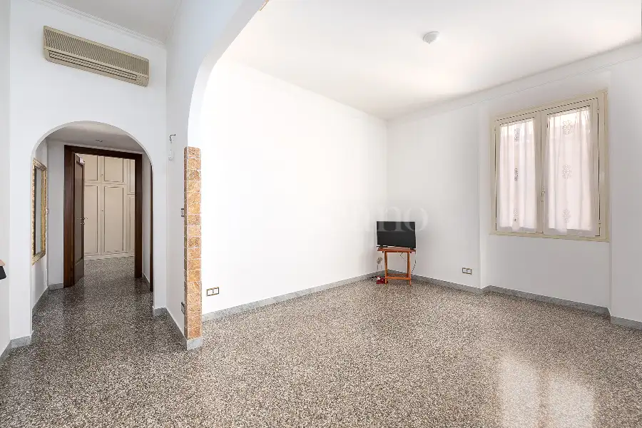 Casa in vendita di 100 mq a €590.000 (rif. 2/2026)