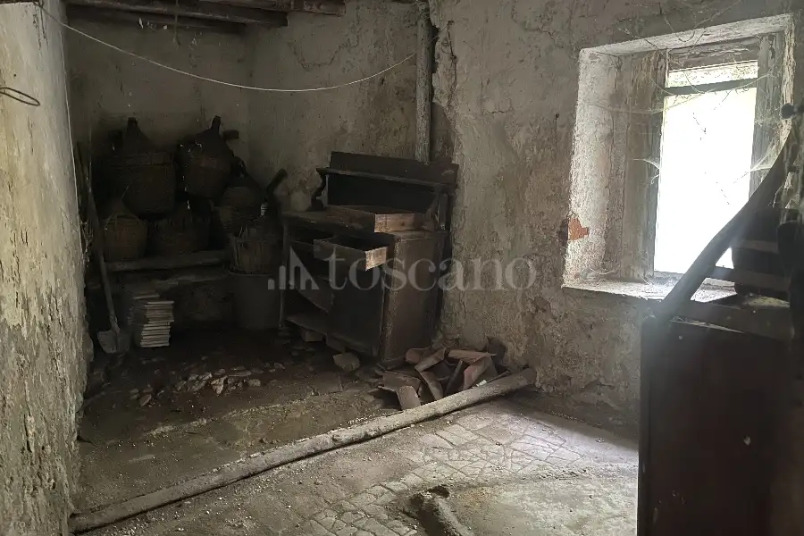 Rustico in vendita di 80 mq a €30.000 (rif. 29/2025)