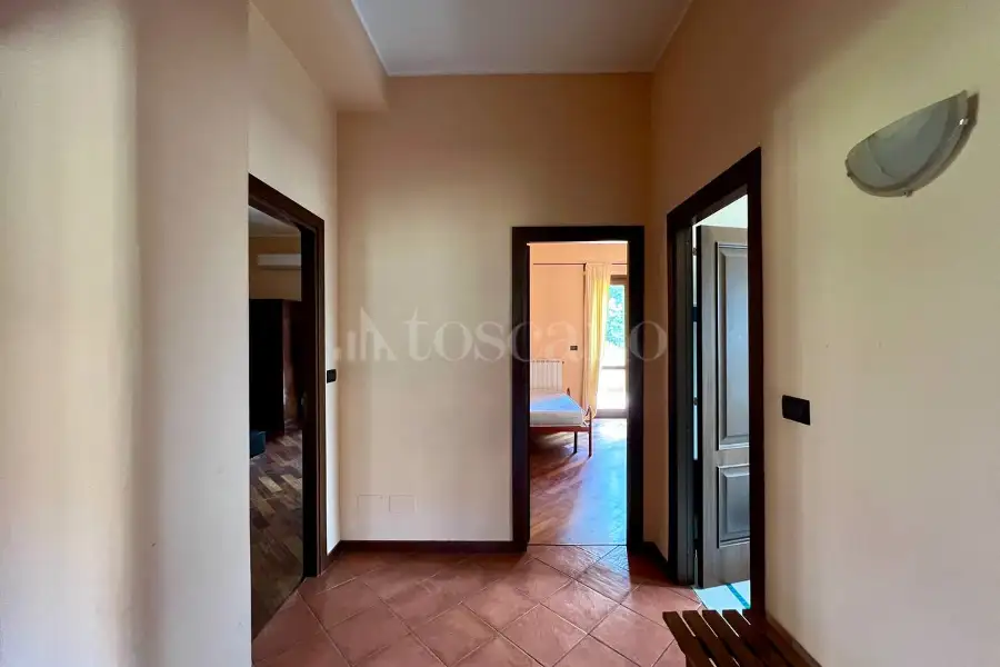 Villa Bifamiliare in vendita di 287 mq a €415.000 (rif. 87/2025)