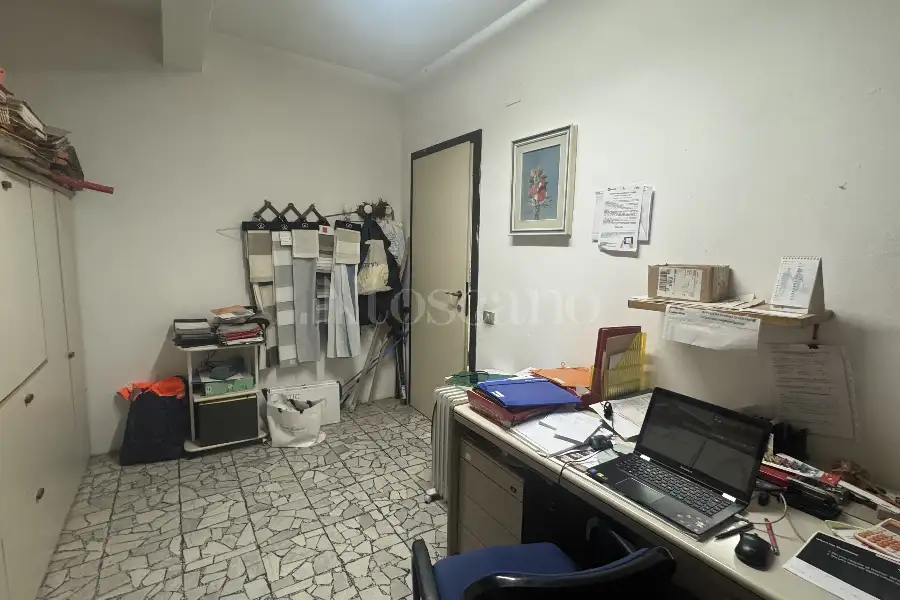 Laboratorio in vendita di 227 mq a €245.000 (rif. 29/2026)