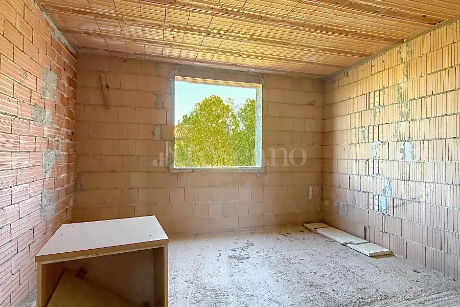 Casa Indipendente in vendita di 300 mq a €230.000 (rif. 198/2026)