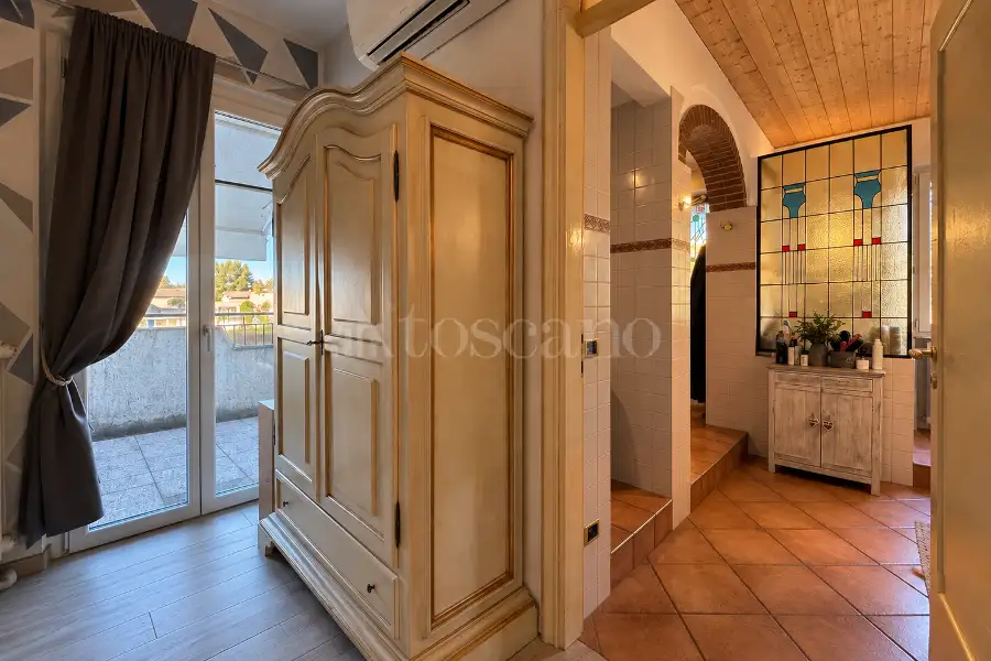 Villa in vendita di 300 mq a €1.250.000 (rif. 28/2026)