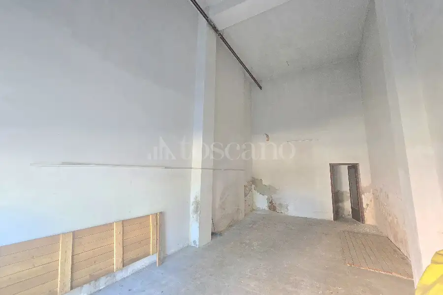 Negozio in vendita di 47 mq a €75.000 (rif. 83/2026)