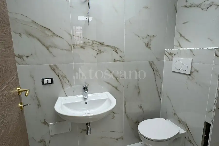 Negozio in affitto di 100 mq a €1.000 (rif. 22/2026)