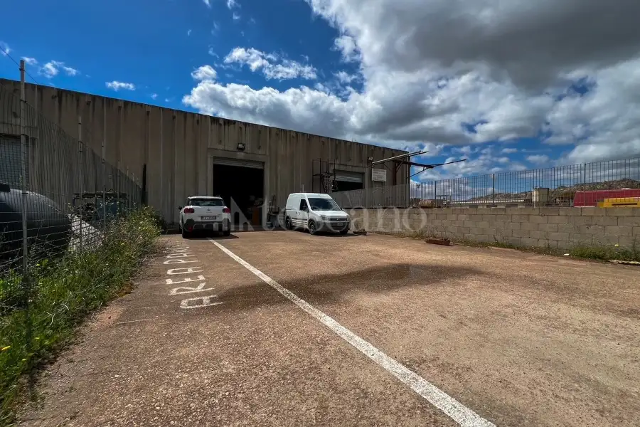 Capannone in vendita di 300 mq a €290.000 (rif. 34/2025)