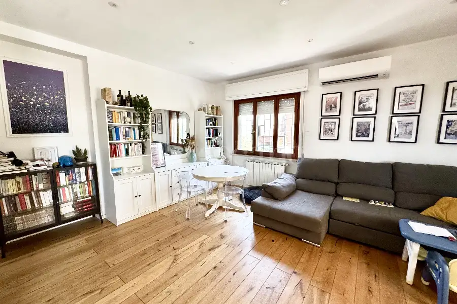 Villino a Schiera in vendita di 90 mq a €349.000 (rif. 27/2026)