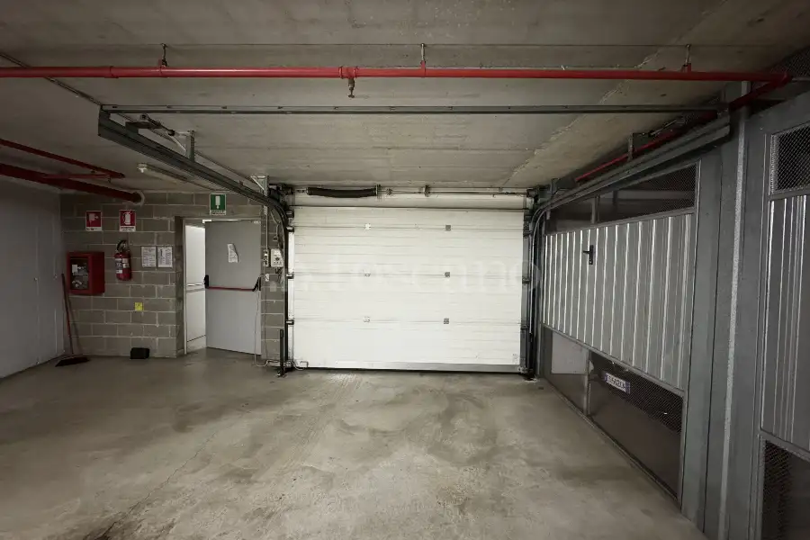 Box in vendita di 16 mq a €49.000 (rif. 6/2026)