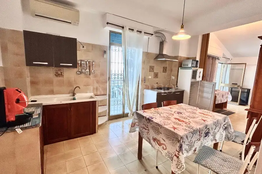 Villa in affitto di 101 mq a €1.100 (rif. 133/2026)