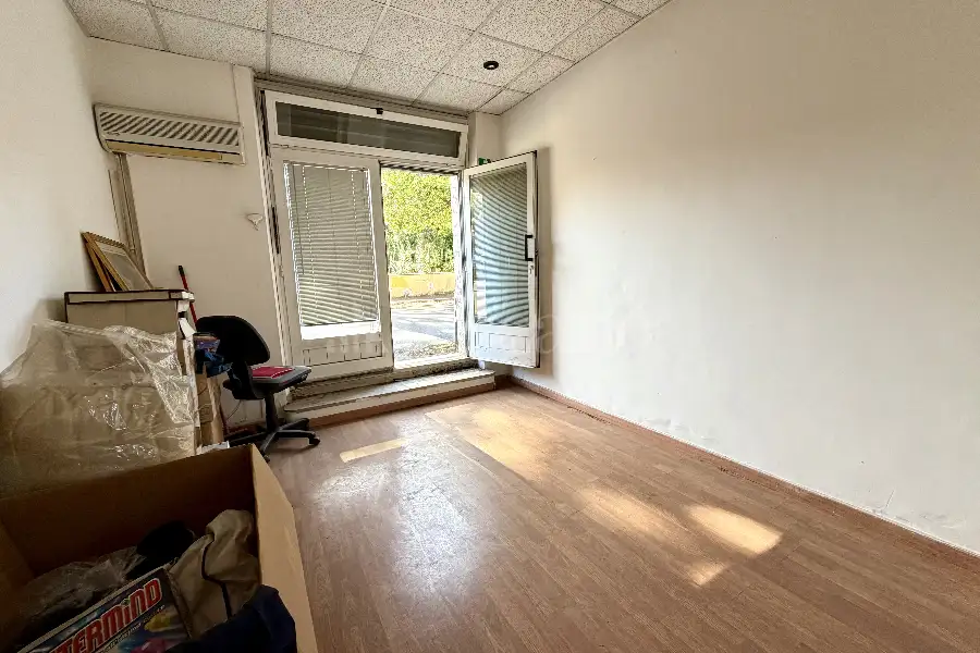 Negozio in vendita di 35 mq a €65.000 (rif. 26/2025)