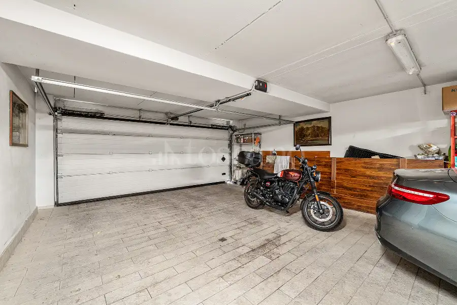 Villa in vendita di 350 mq a €970.000 (rif. 41/2026)