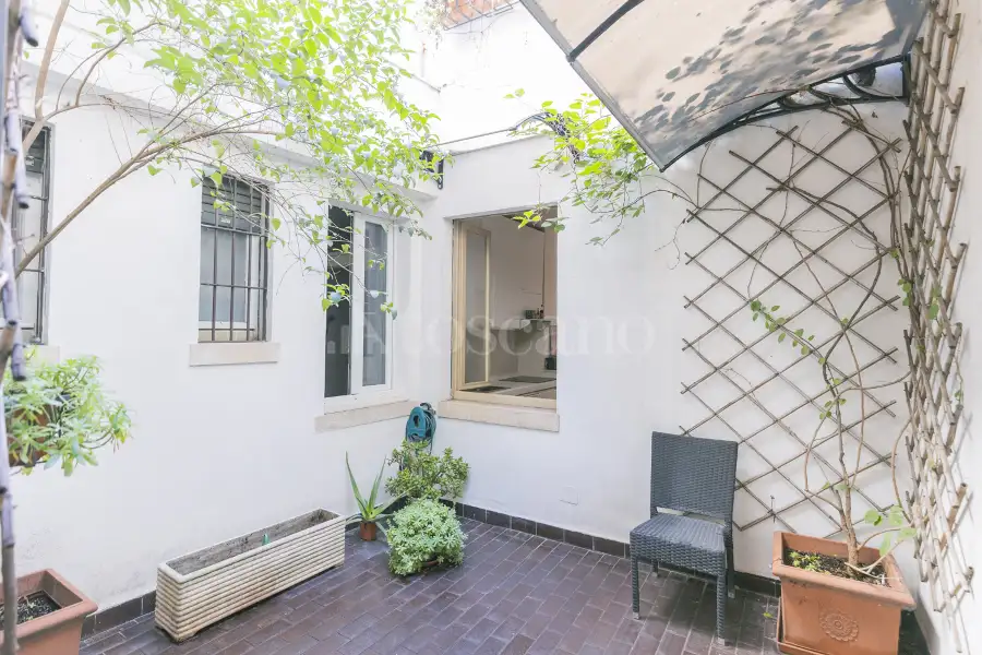 Casa in vendita di 400 mq a €2.500.000 (rif. 21/2025)