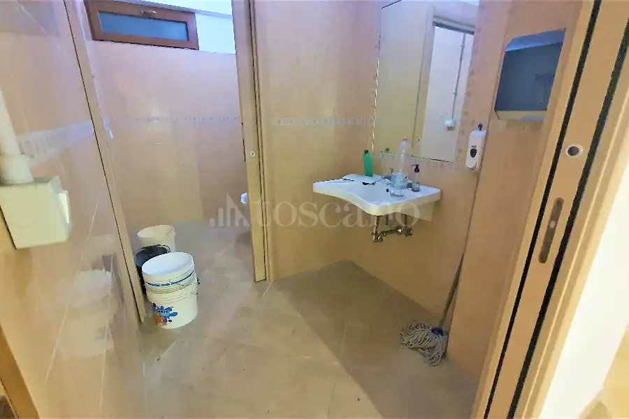 Laboratorio in vendita di 250 mq a €249.000 (rif. 39/2025)