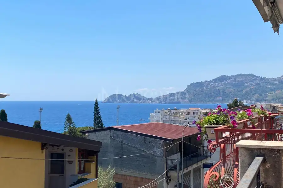 Casa Indipendente in vendita di 160 mq a €348.000 (rif. 42/2026)