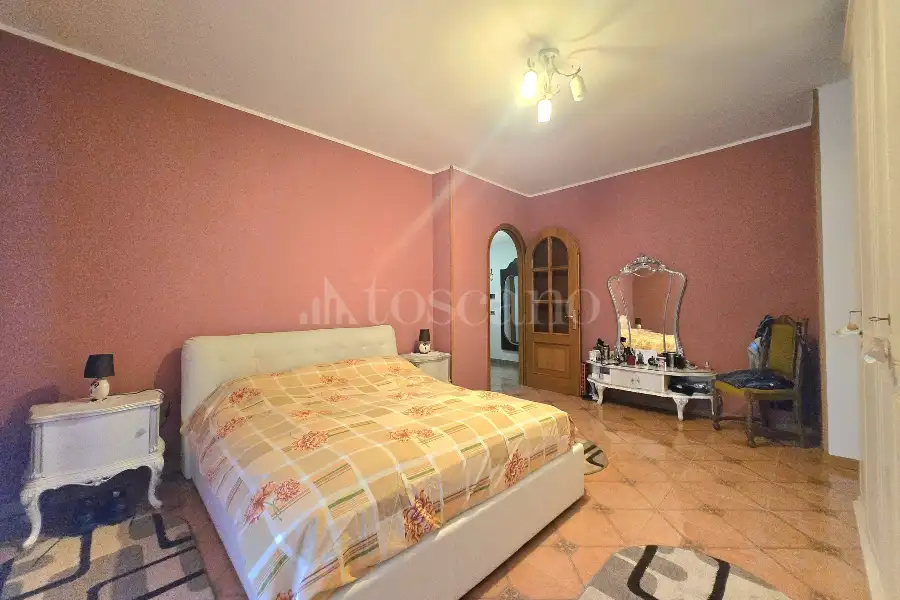 Villa in vendita di 550 mq a €970.000 (rif. 10/2026)