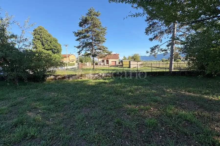Edificabile Residenziali in vendita di 700 mq a €67.000 (rif. 67/2026)
