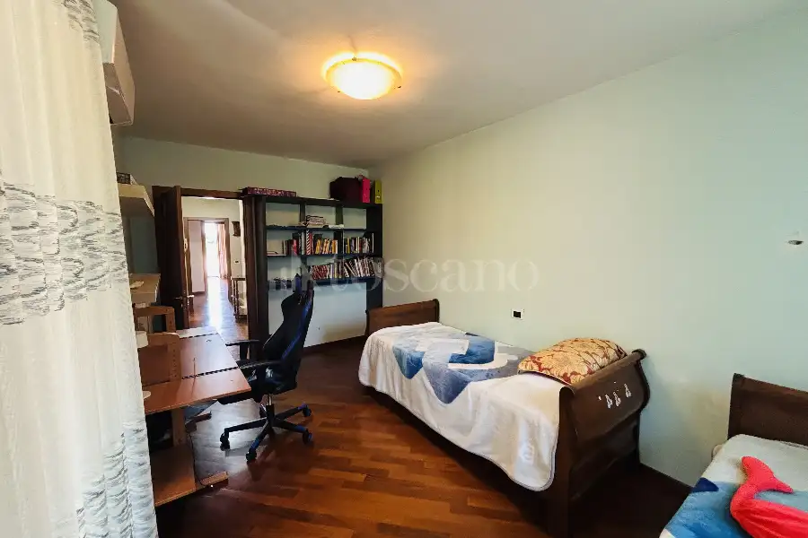 Villa in vendita di 385 mq a €880.000 (rif. 39/2026)