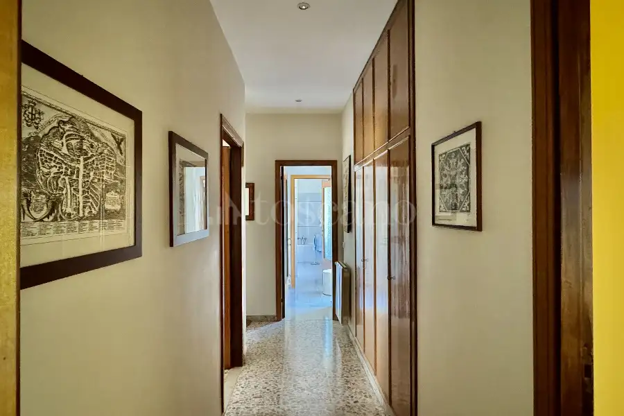 Villa in vendita di 433 mq a €350.000 (rif. 117/2025)