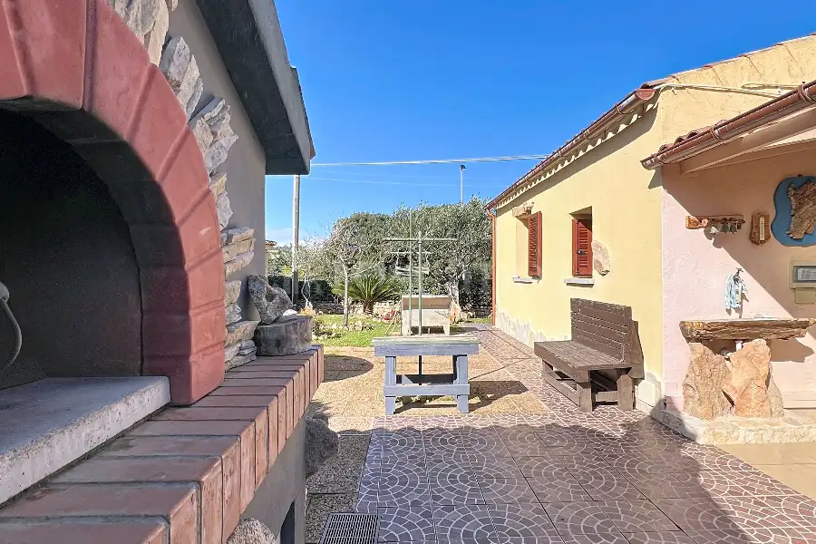 Casa Indipendente in vendita di 205 mq a €320.000 (rif. 34/2026)