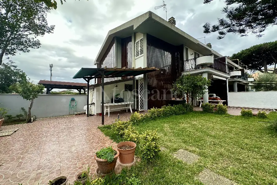 Villa Plurifamiliare in vendita di 90 mq a €229.000 (rif. 120/2025)