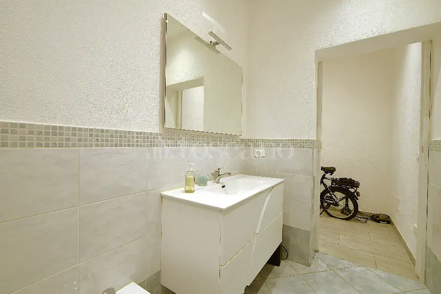 Ufficio in affitto di 60 mq a €500 (rif. 31/2026)
