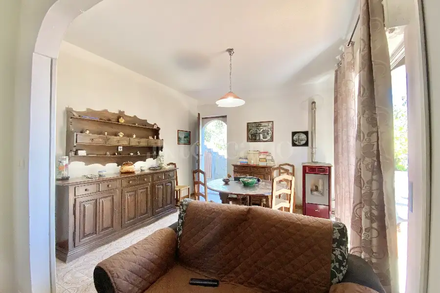 Casa Indipendente in vendita di 158 mq a €865.000 (rif. 20/2026)