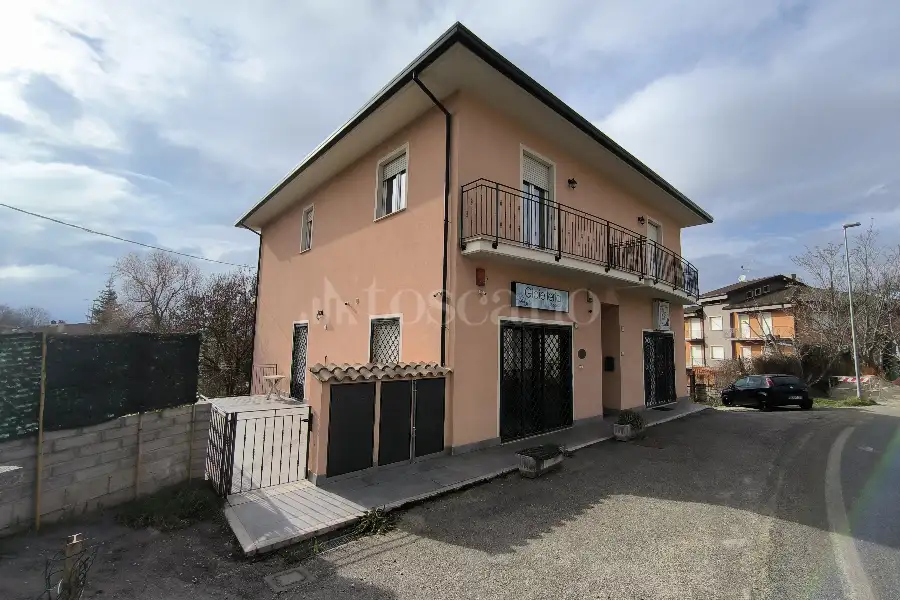Negozio in affitto di 30 mq a €400 (rif. 30/2025)