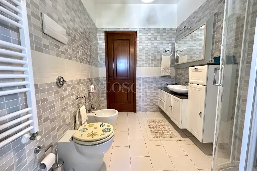 Attico in vendita di 140 mq a €420.000 (rif. 68/2026)