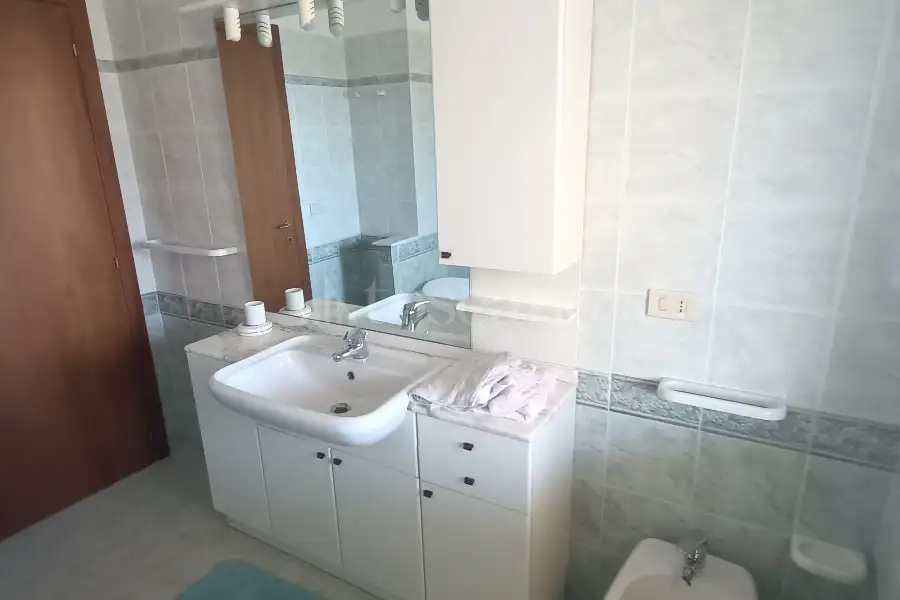 Casa in affitto di 90 mq a €2.500 (rif. 5/2025)