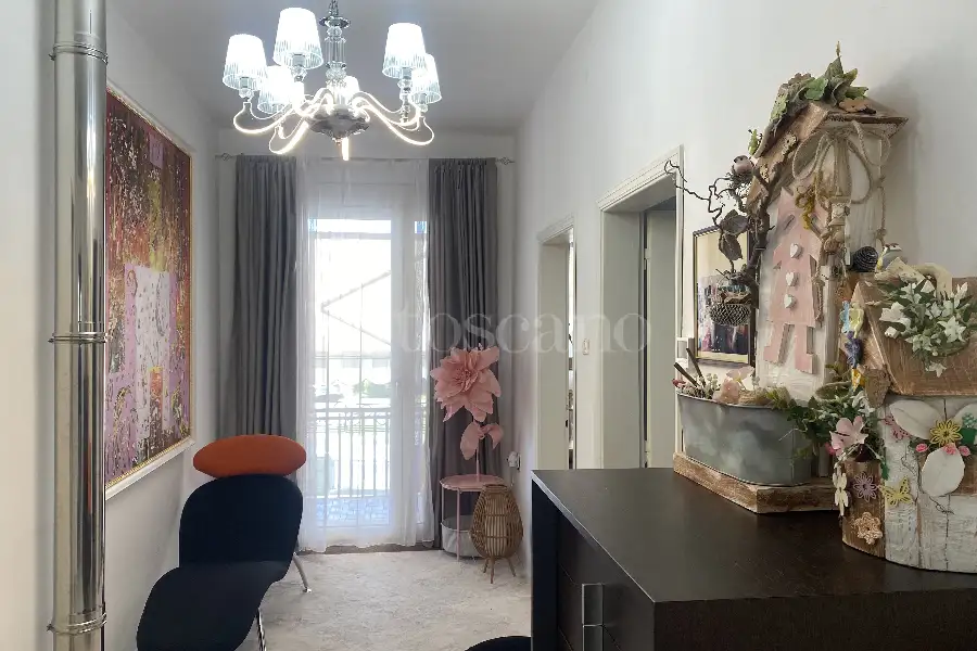 Casa Indipendente in vendita di 232 mq a €255.000 (rif. 17/2026)