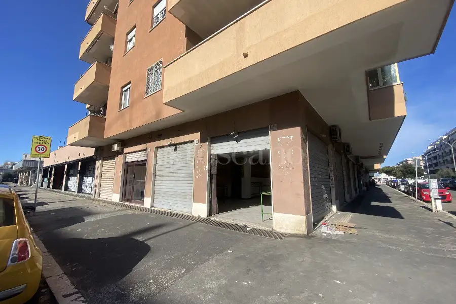 Negozio in vendita di 65 mq a €49.500 (rif. 48/2025)