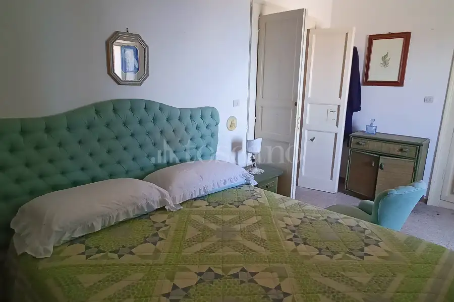Casa in vendita di 480 mq a €450.000 (rif. 37/2026)