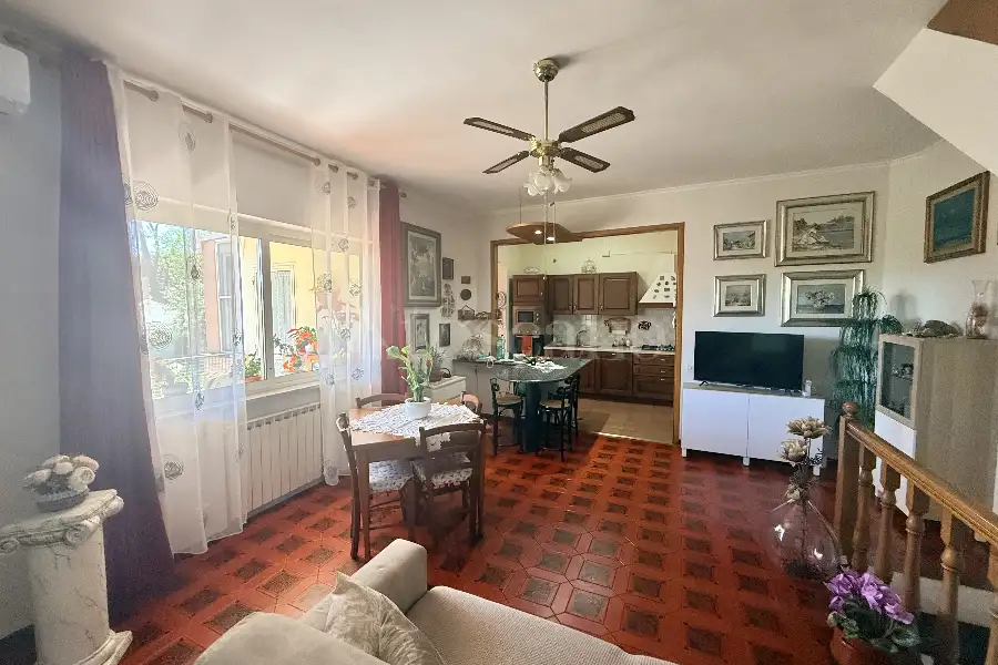 Villa Bifamiliare in vendita di 150 mq a €219.000 (rif. 30/2026)