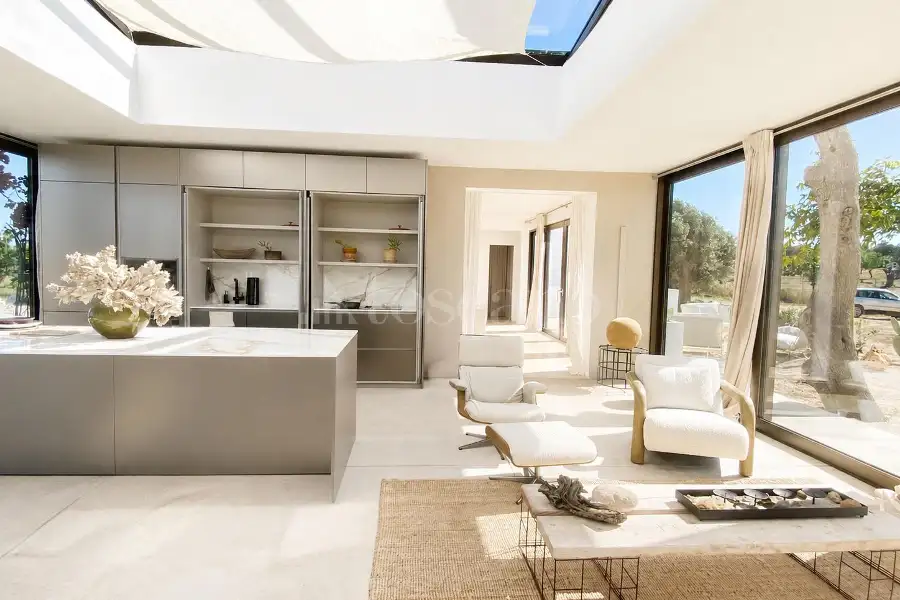 Casa Indipendente in vendita di 180 mq a €1.200.000 (rif. 23/2026)