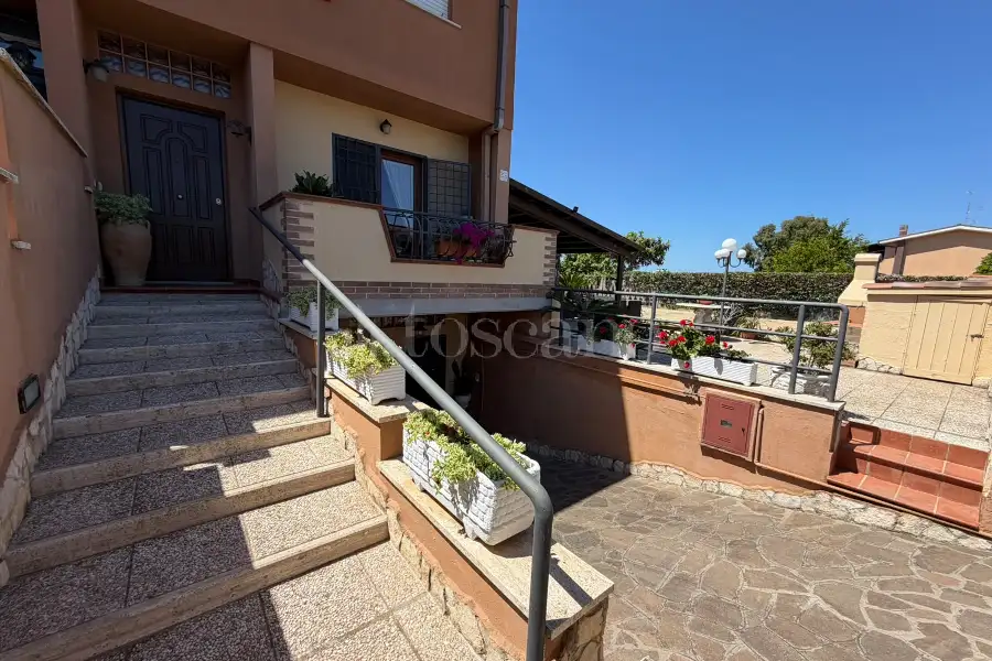 Villa Bifamiliare in vendita di 250 mq a €579.000 (rif. 20/2026)