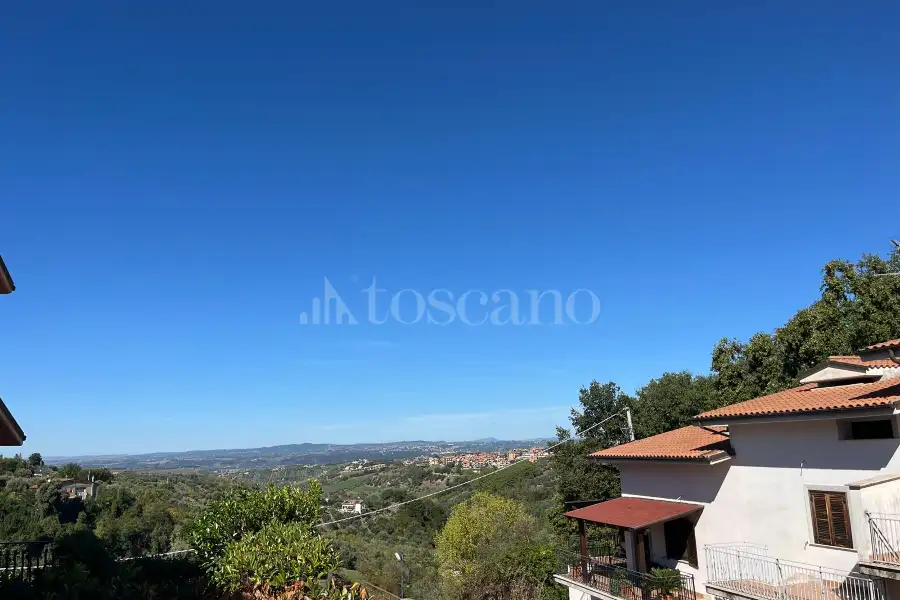 Villa Plurifamiliare in vendita di 230 mq a €299.000 (rif. 70/2024)