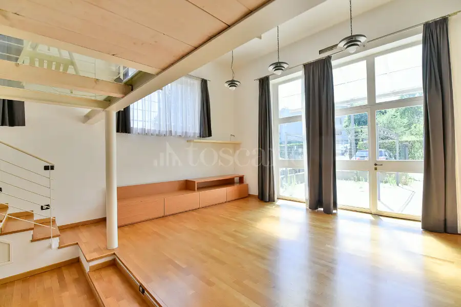 Loft in vendita di 130 mq a €250.000 (rif. 64/2025)