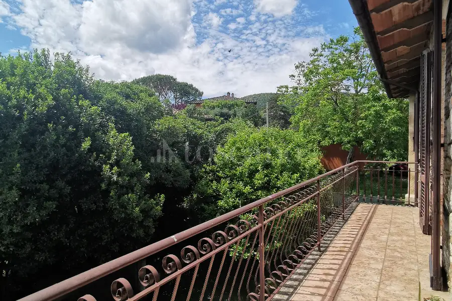 Villa Bifamiliare in vendita di 150 mq a €330.000 (rif. 7/2024)