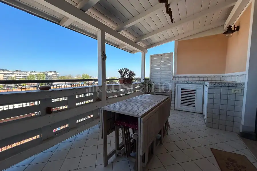 Attico in vendita di 90 mq a €299.000 (rif. 6/2026)