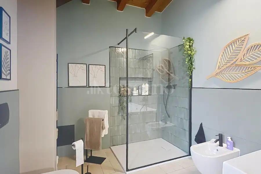 Villa Plurifamiliare in vendita di 480 mq a €680.000 (rif. 2/2026)