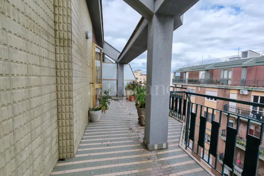 Attico in vendita di 164 mq a €330.000 (rif. 3/2026)