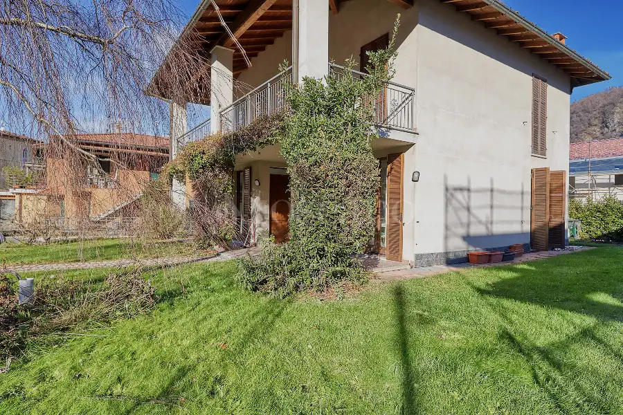 Villa in vendita di 320 mq a €485.000 (rif. 52/2026)