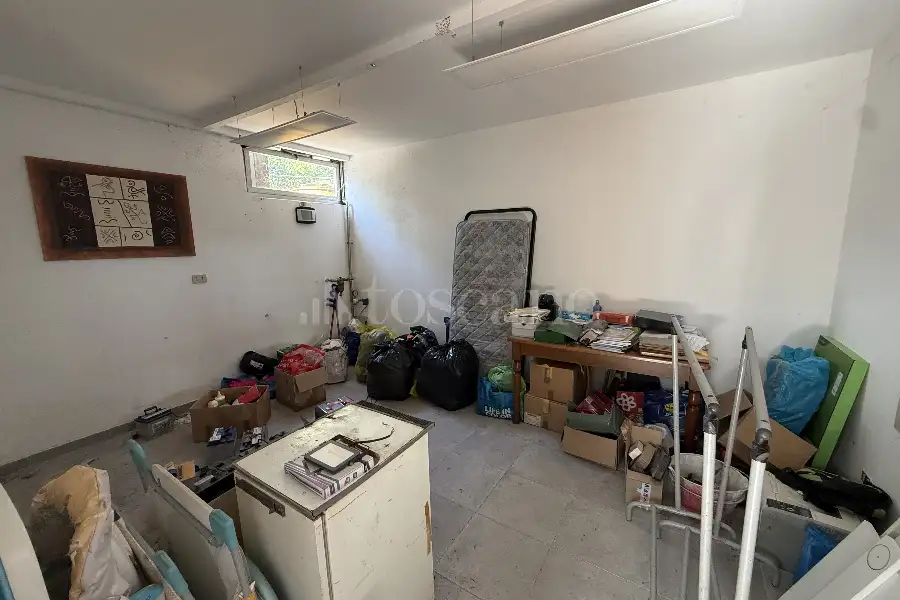 Laboratorio in vendita di 200 mq a €165.000 (rif. 29/2026)