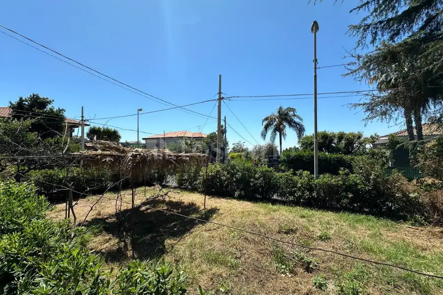 Villa in vendita di 575 mq a €878.000 (rif. 89/2025)