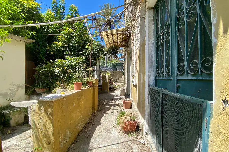 Casa Indipendente in vendita di 192 mq a €87.000 (rif. 44/2023)